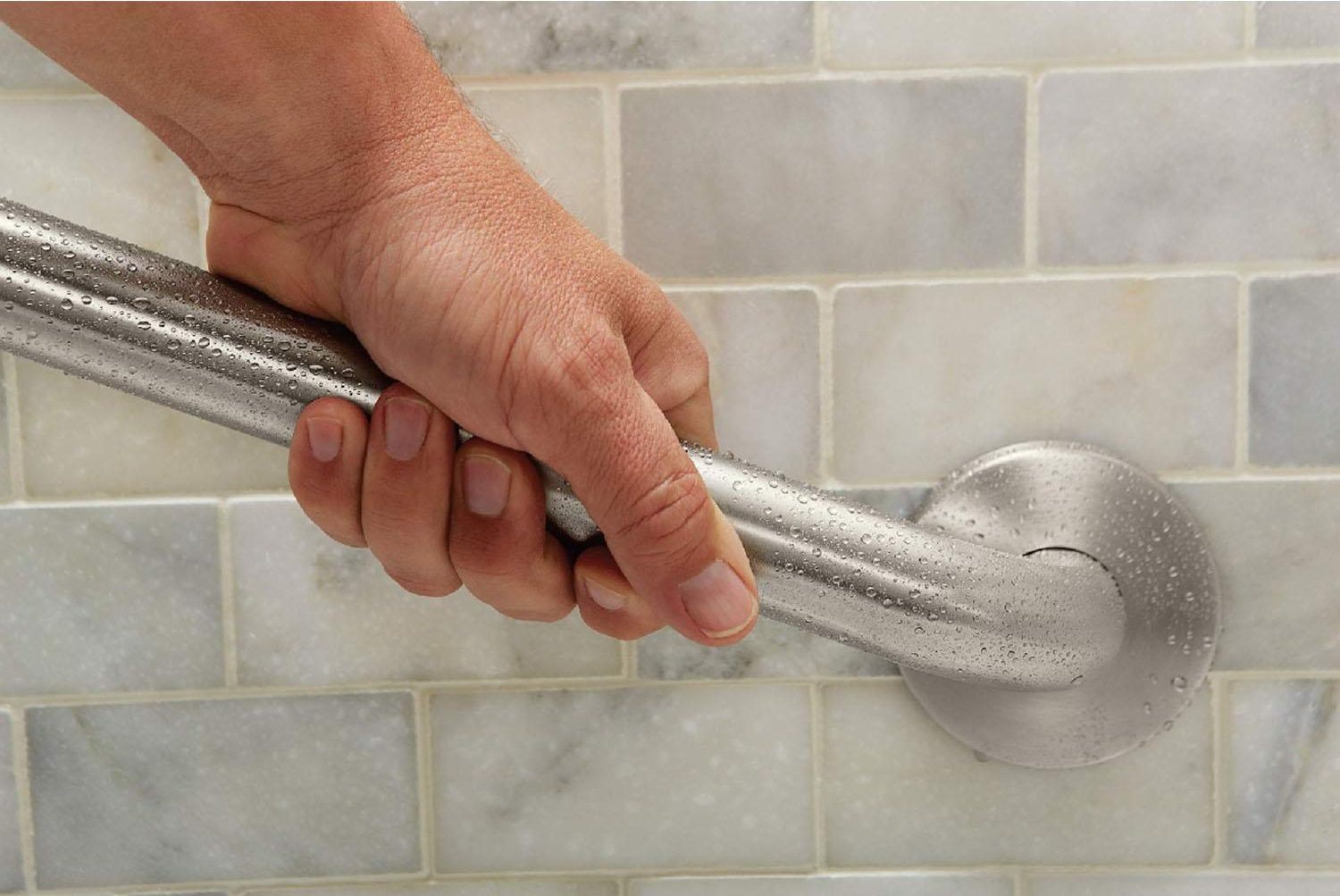 How Much Does Grab Bar Installation Cost in Issaquah? A Homeowner's Guide